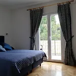 Lino Apartments